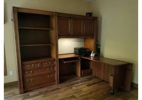 Office desk w/ bookcase/locking file drawers