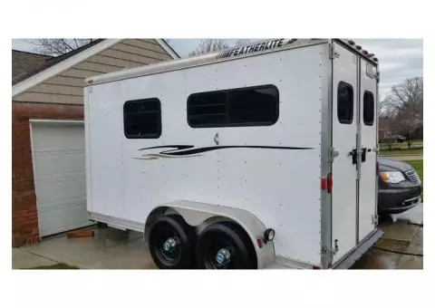 2 horse bumper pull trailer